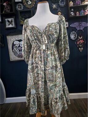 Earthbound NWT peasant style dress